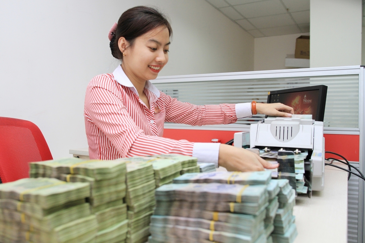 Vietcap: Dự báo lợi nhuận ngành ngân hàng tăng 18%, ưu tiên chất lượng tài sản trong nửa cuối năm