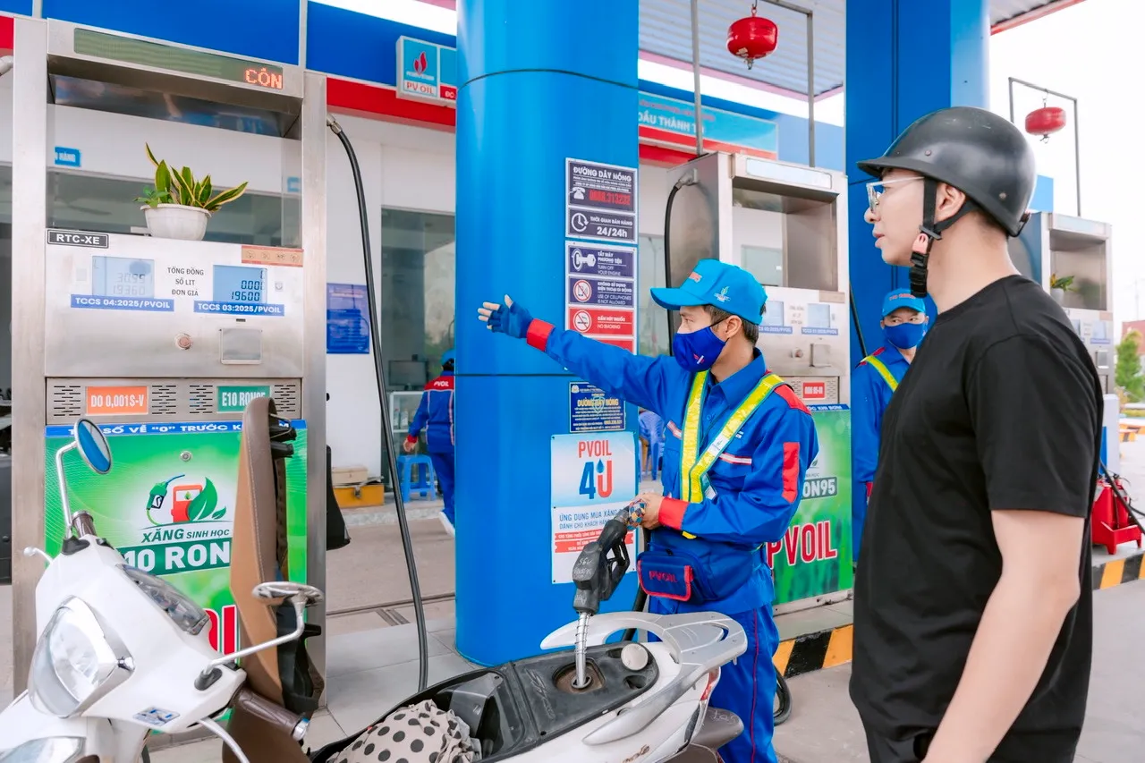 Bộ Tài chính đề xuất kéo dài giảm thuế xăng dầu đến hết tháng 9